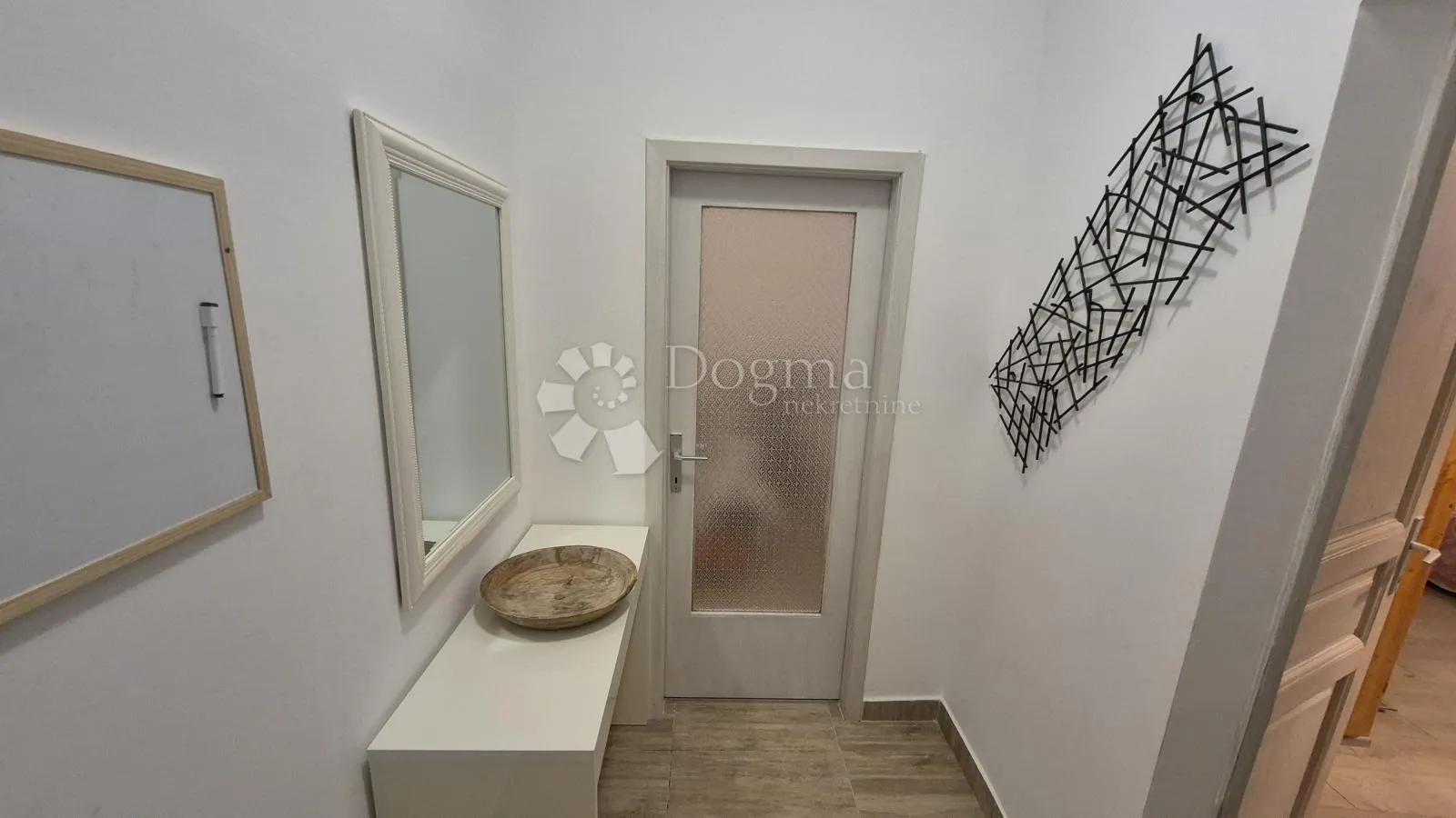 stan blizu ekonomskog fakulteta u puli, površina 79,38 m2 sa uporabnom dozvolom - slika 30