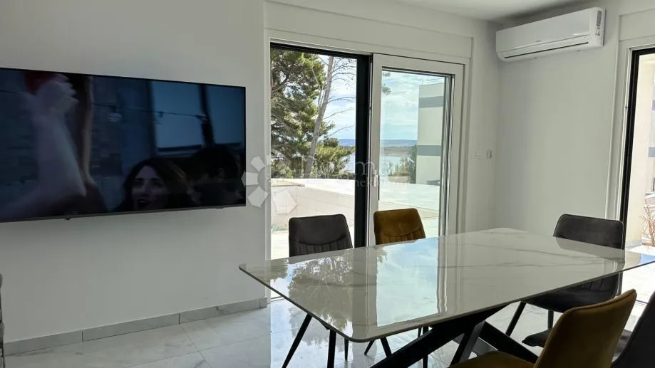 urbana vila novogradnja na rabu - slika 4