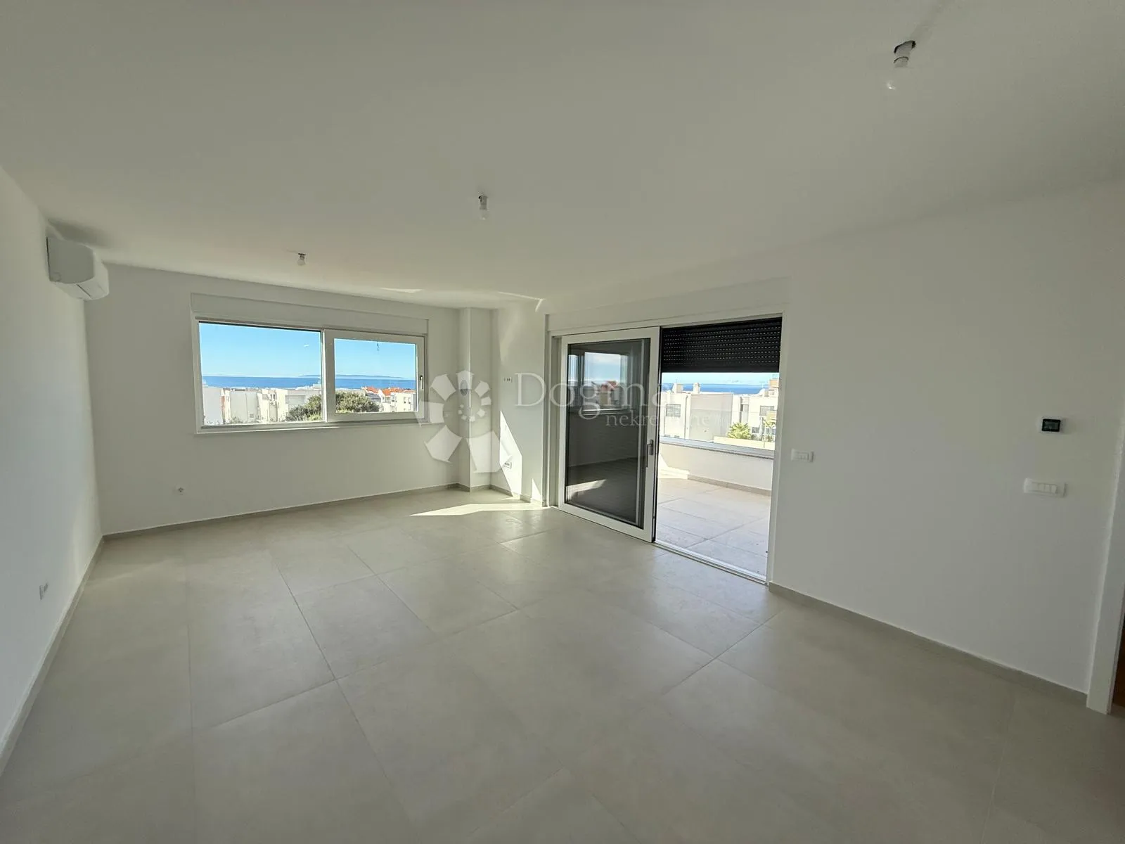 novogradnja apartman s pogledom na more plaža babe - slika 3