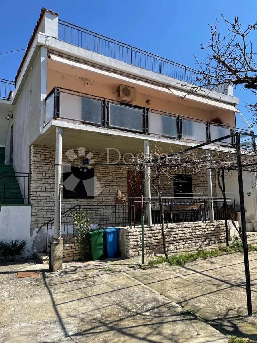 kuća u blizini mora brodarica - slika 5