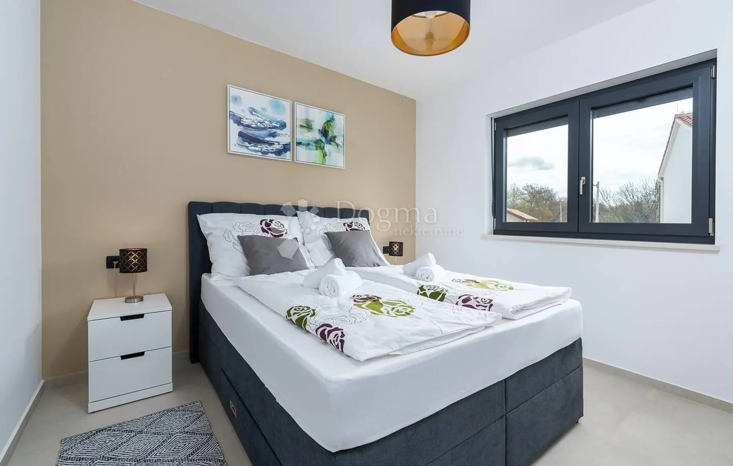 villa s bazenom i jacuzzijem - poreč - slika 12