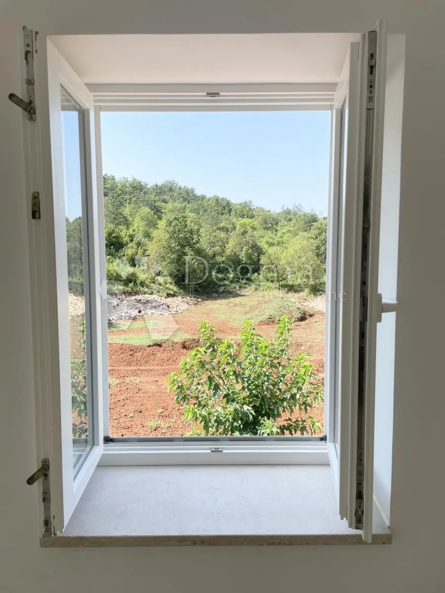 dizajnerska vila u potpunoj privatnosti - slika 9