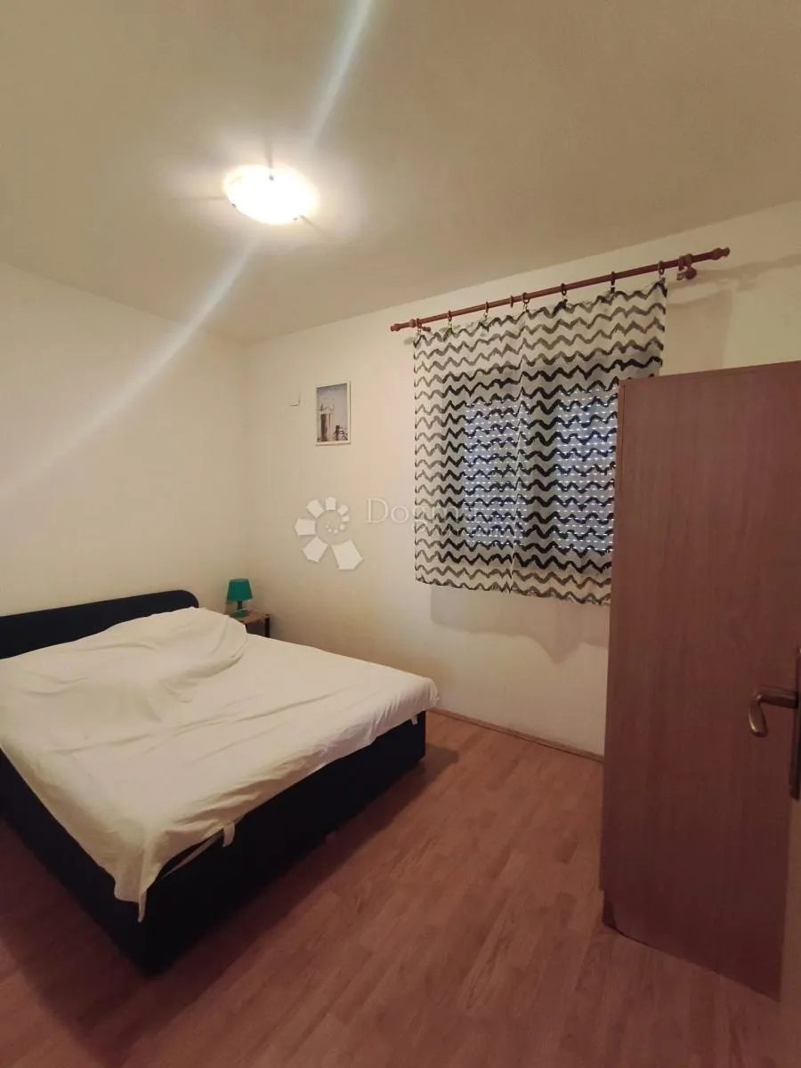 okrug gornji – kuća s više apartmana na atraktivnoj lokaciji - slika 6