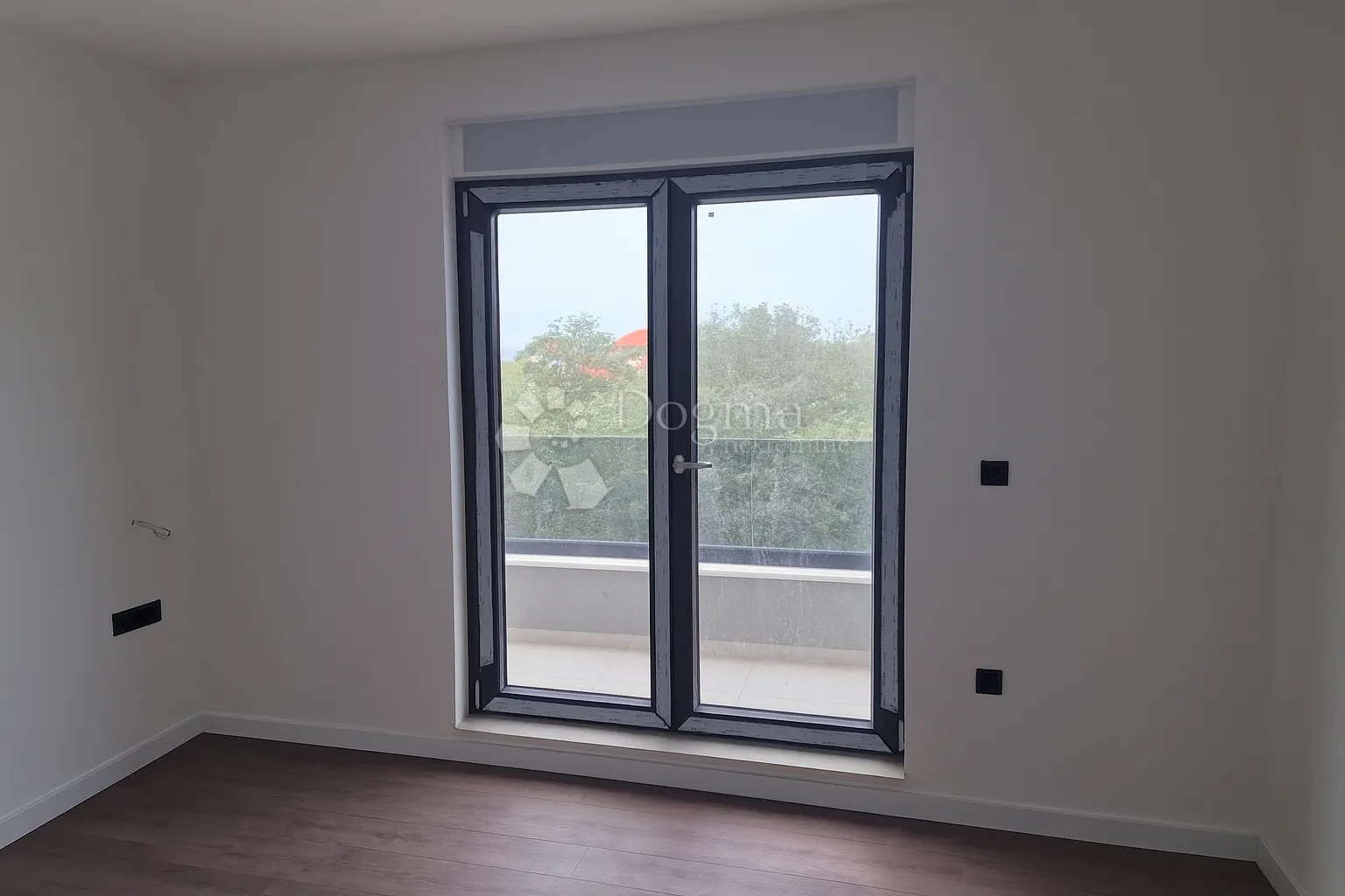moderna novogradnja 200 m od mora - slika 4