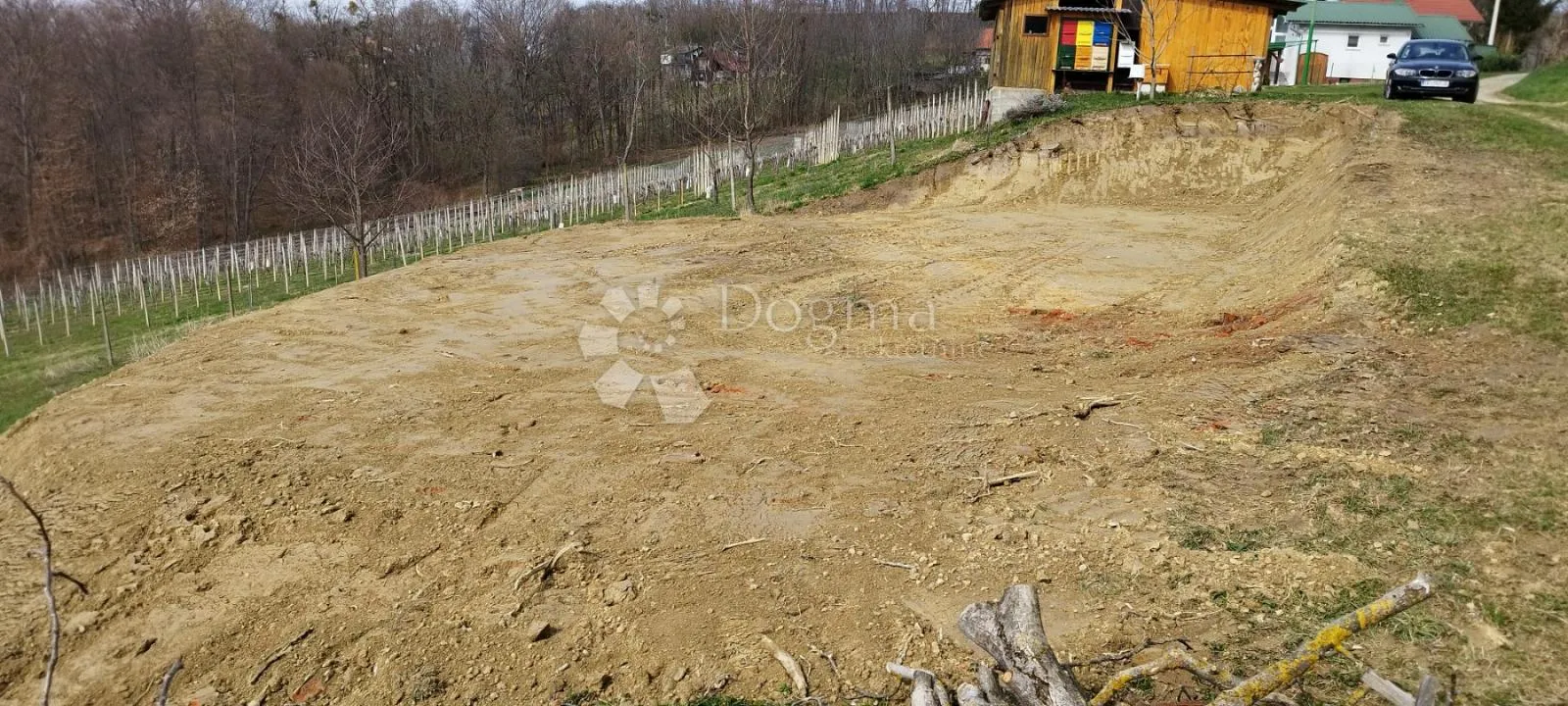građevinsko zemljište do šume- toplice sv.martin! - slika 5