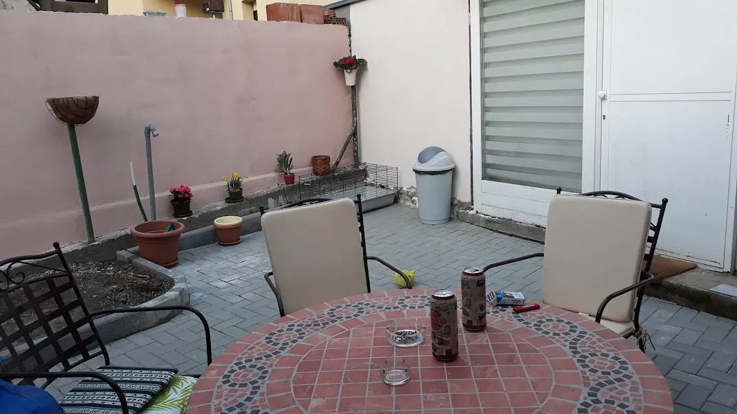 za tihu djelatnost - vinogradska - kuća za najam - slika 12