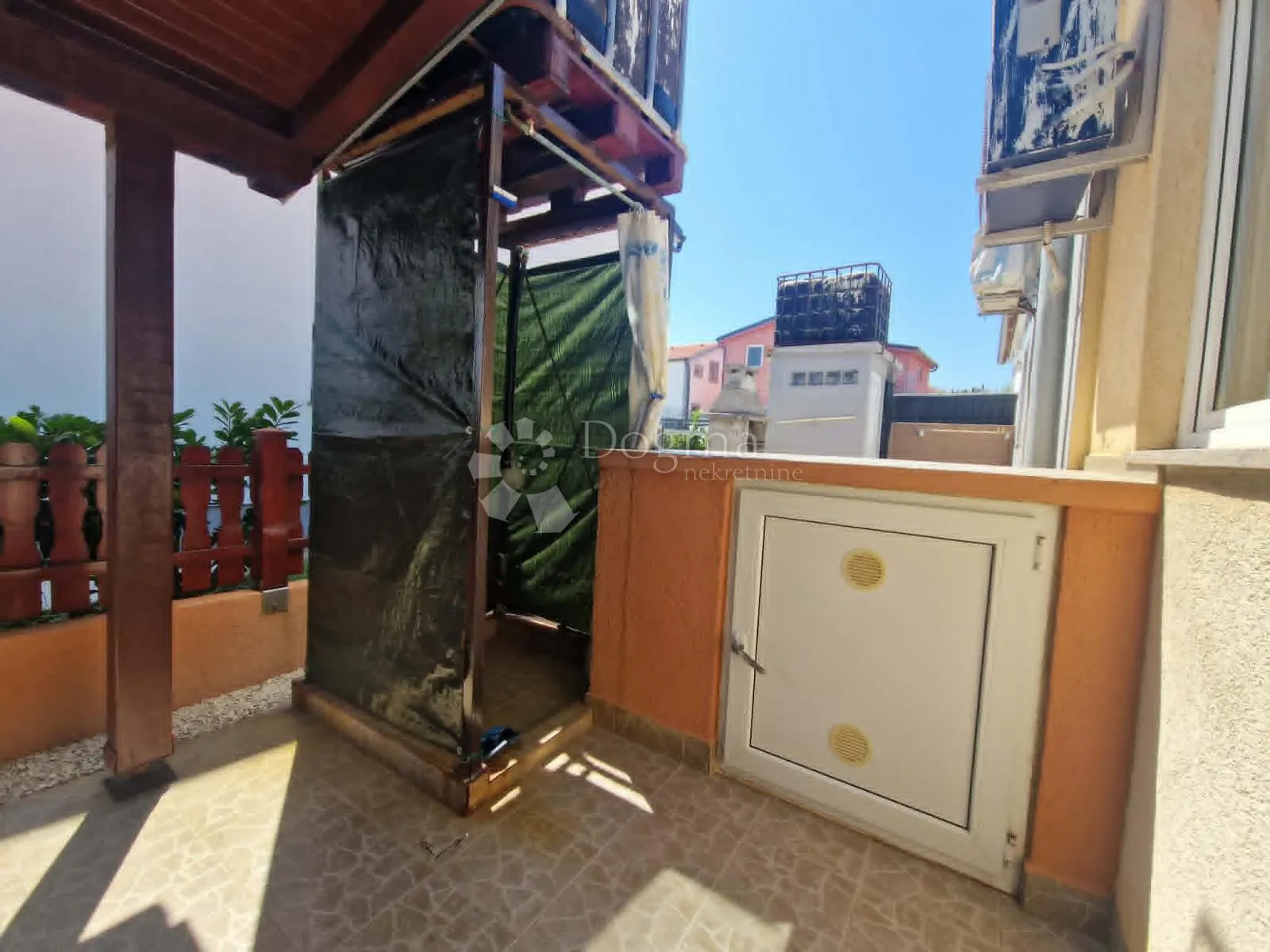 vir - kuća u nizu 91 m2 - 180 m od plaže - slika 19