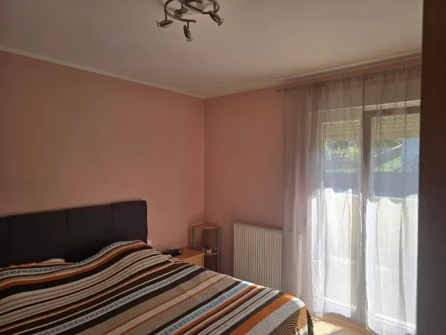 prodaje se 2s+db stan -viškovo(blizina centra) - slika 5