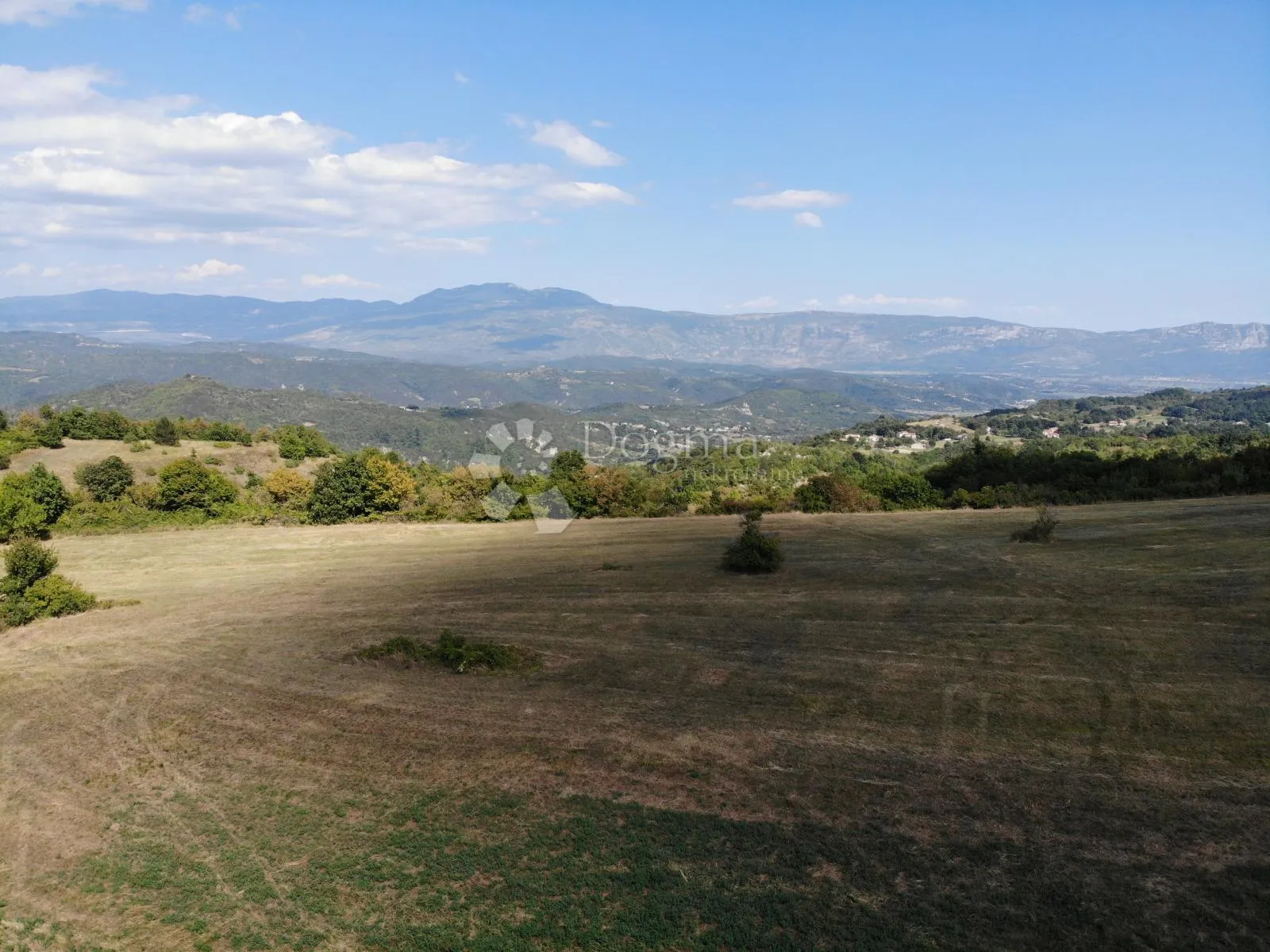 prekrasna poljoprivredna parcela s panoramskim pogledom - slika 9
