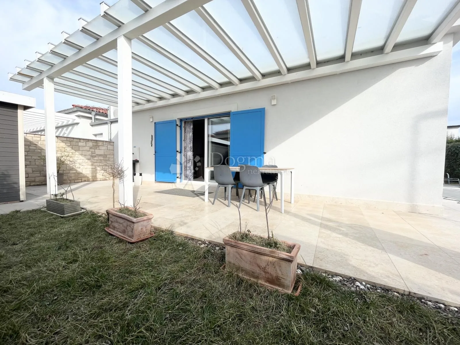 novigrad, vila sa bazenom - prilika! - slika 2
