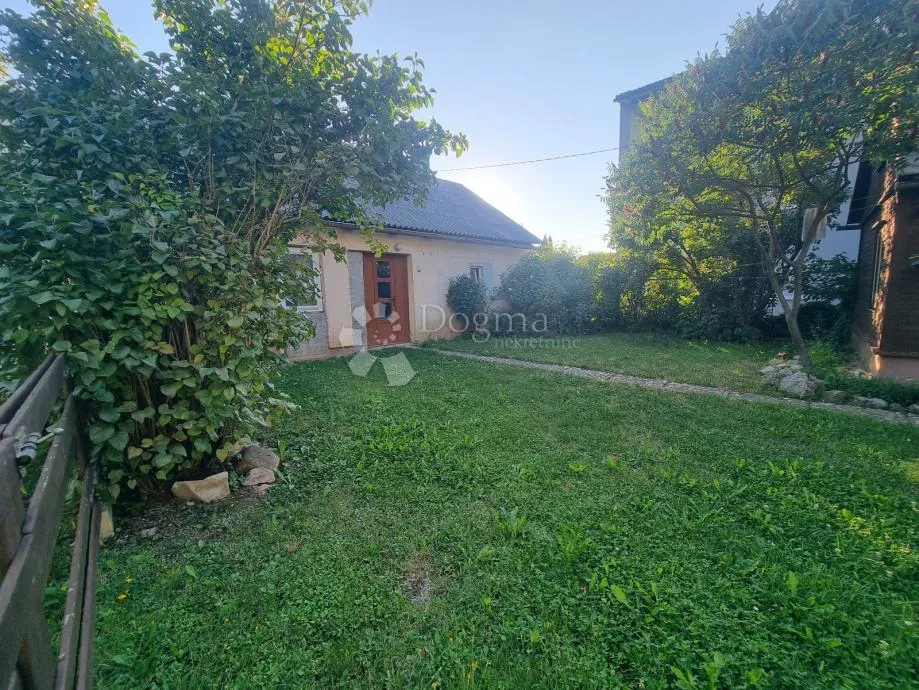 građevinsko zemljište gospić- strogi centar 1335m2- m1 - slika 7