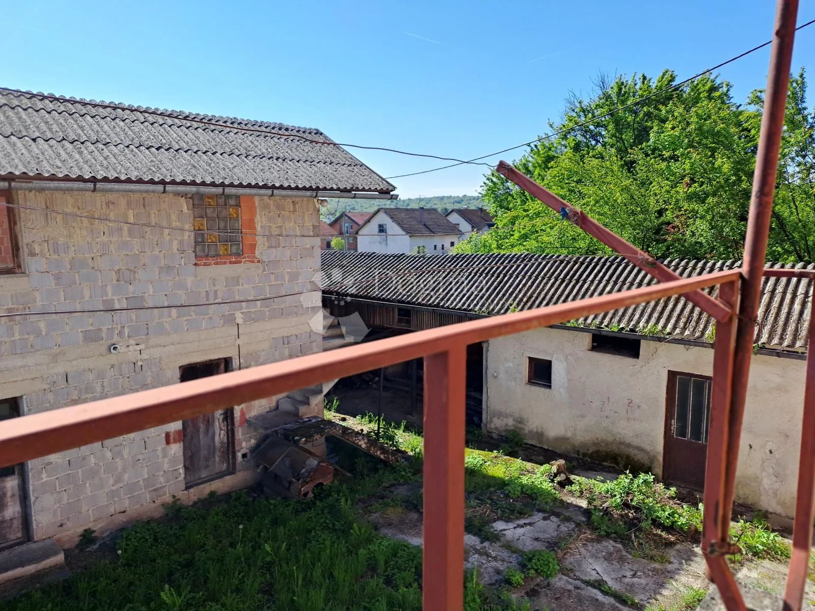 kuća za veliku obitelj ili mnogo radnika - slika 14