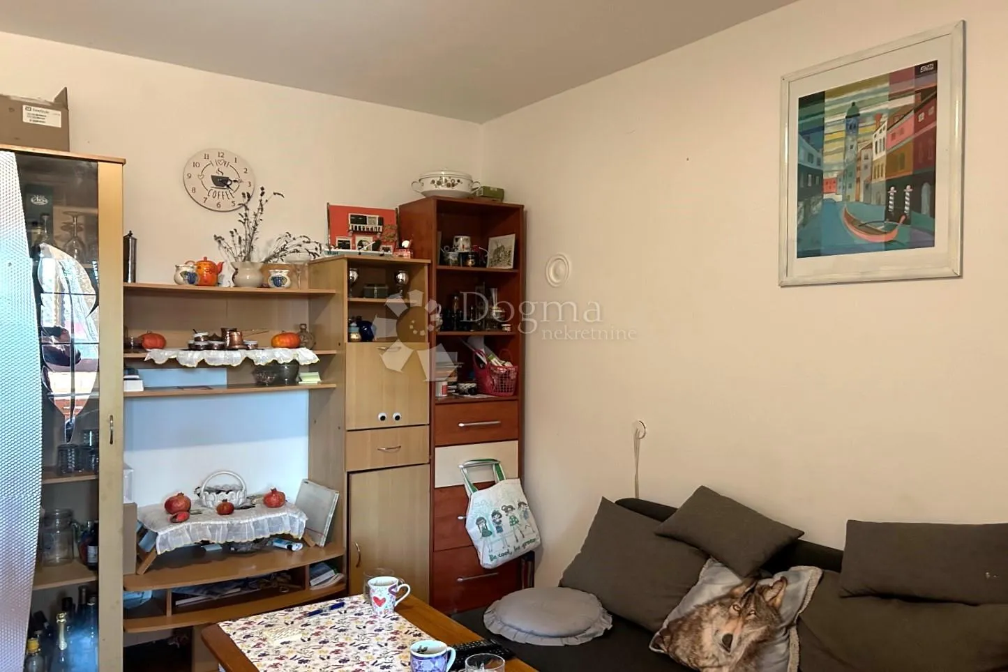 rovinj – kvalitetan stan s terasom i dvorištem - slika 19