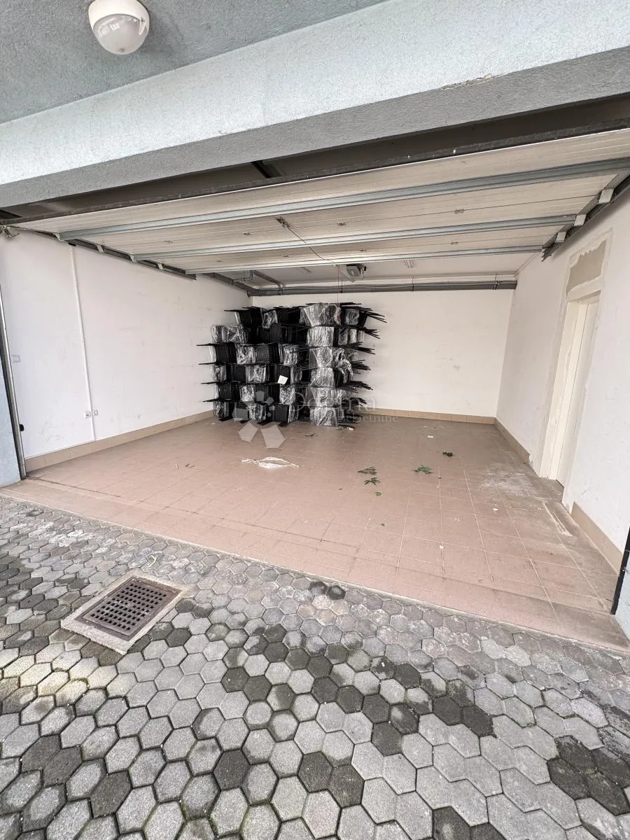 prilika - 300 m2 ili 150 m2 - po potrebi - slika 22