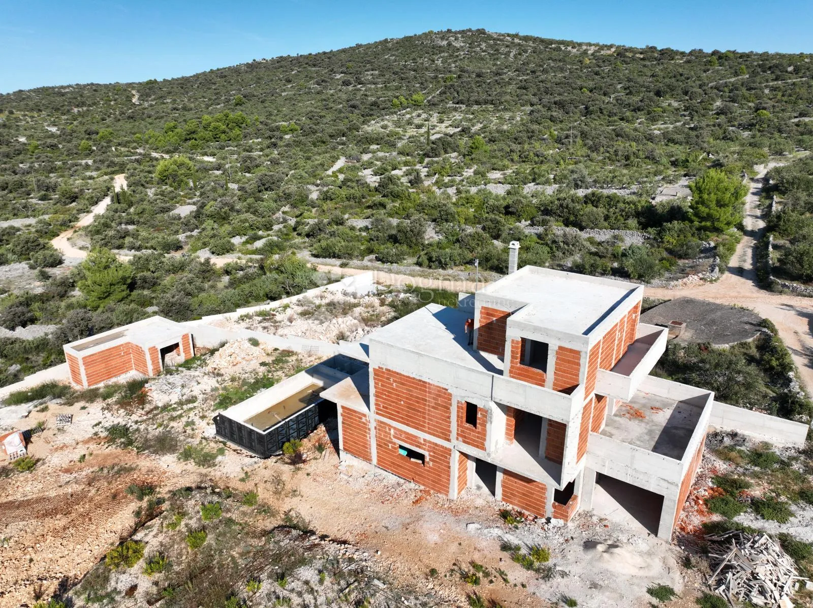 rogoznica - dvornica - jedinstvena vila s otvorenim pogledom na more - slika 22