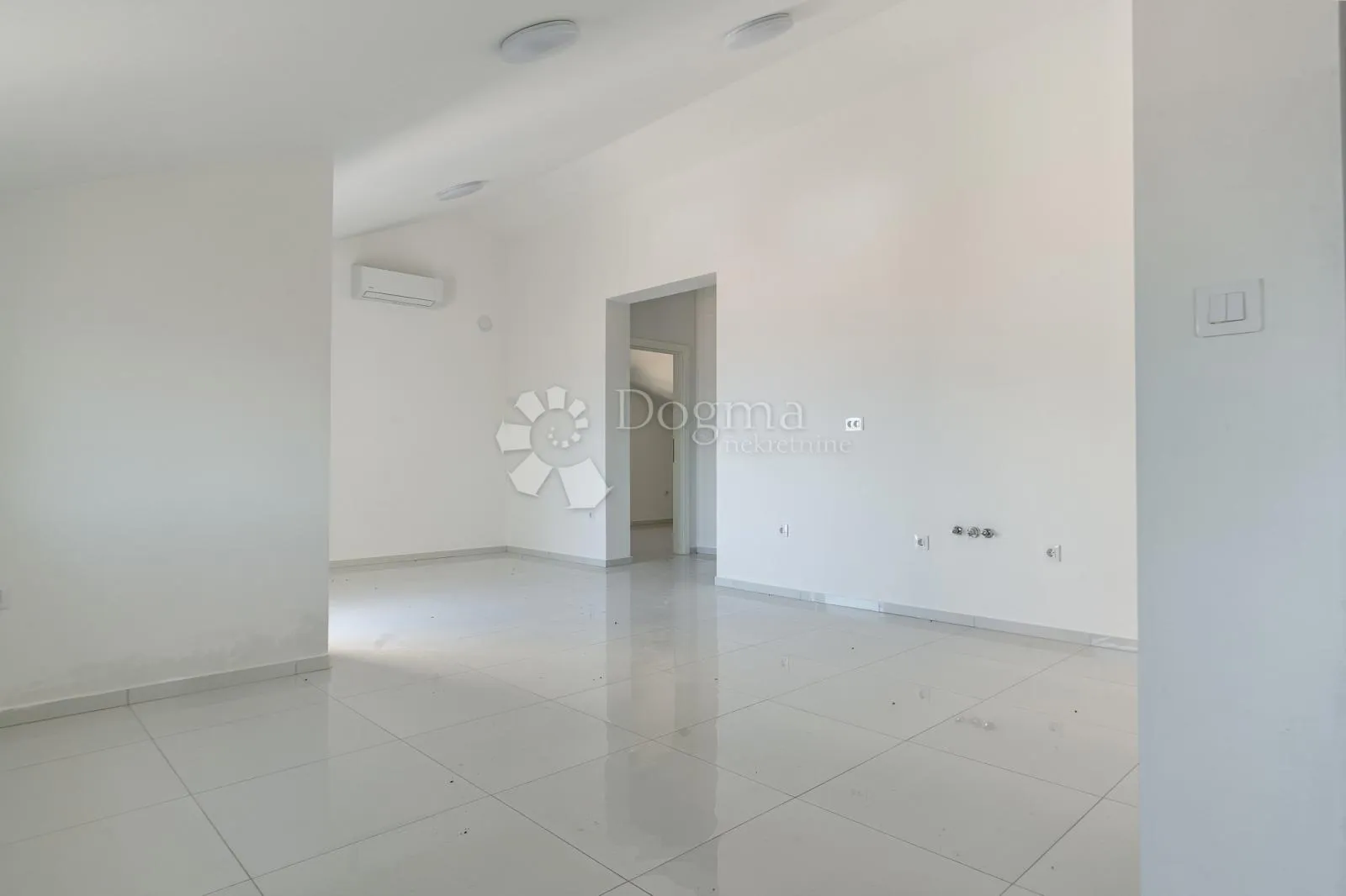 vrhunski apartman sa pogledom na more - slika 4