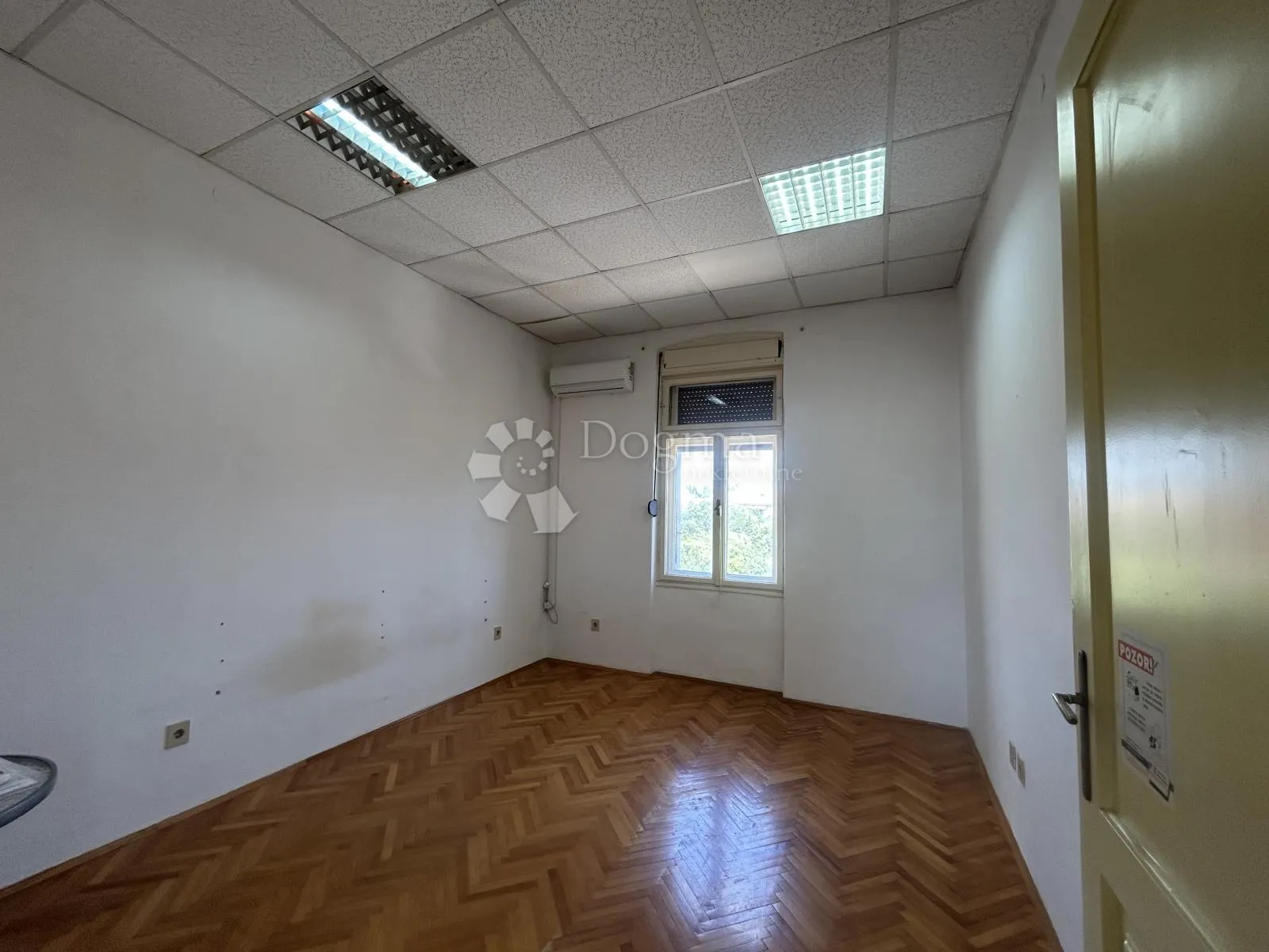 centar rovinja | 72,5 m² | pogled na more i stari grad | garaža + vrt - slika 8
