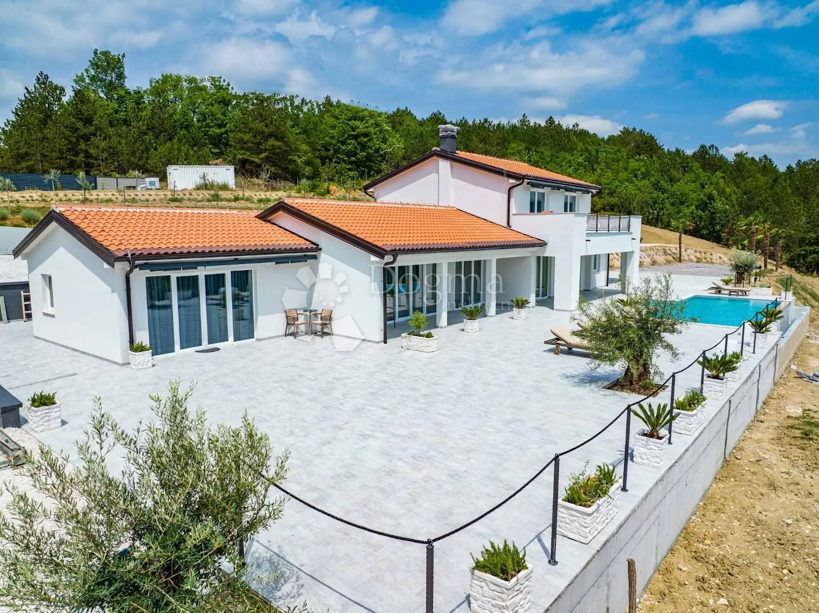 luksuzna villa na osami - slika 33