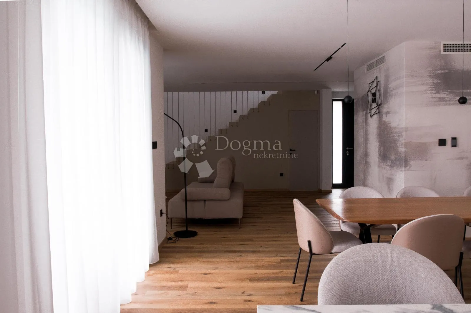 poreč okolica – moderna vila s bazenom i 4 spavaće sobe - slika 8