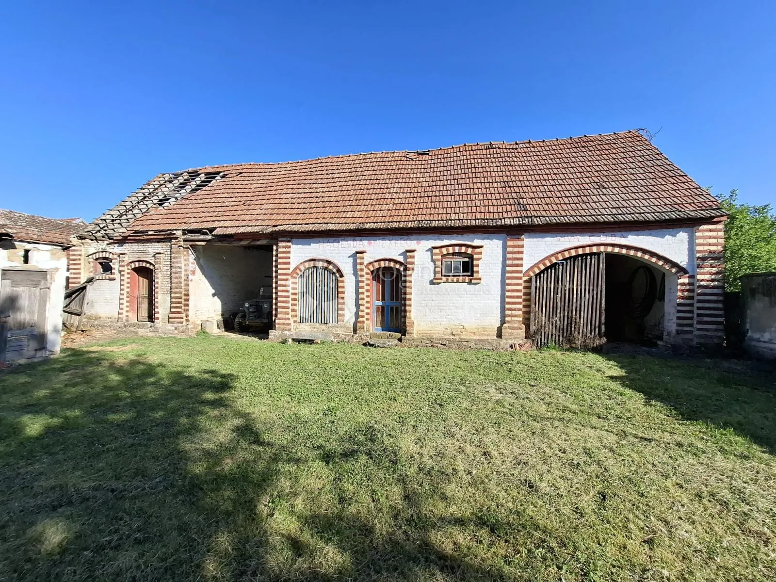 kuća za renovaciju + oranica 2215 m² - slika 5