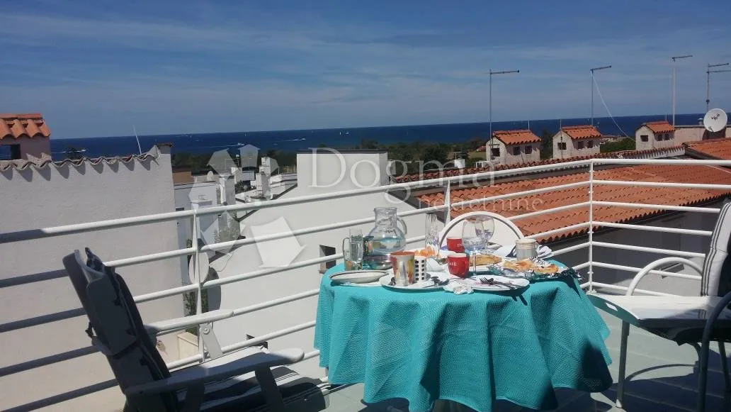 novigrad, dvoetažni apartman 100 m od mora - slika 6