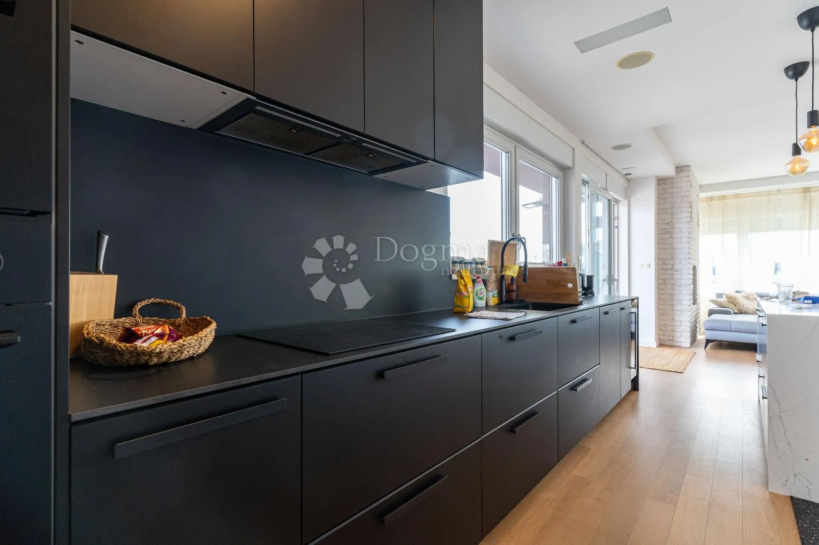 luksuzan dvoetažan penthouse - maksimir - slika 7