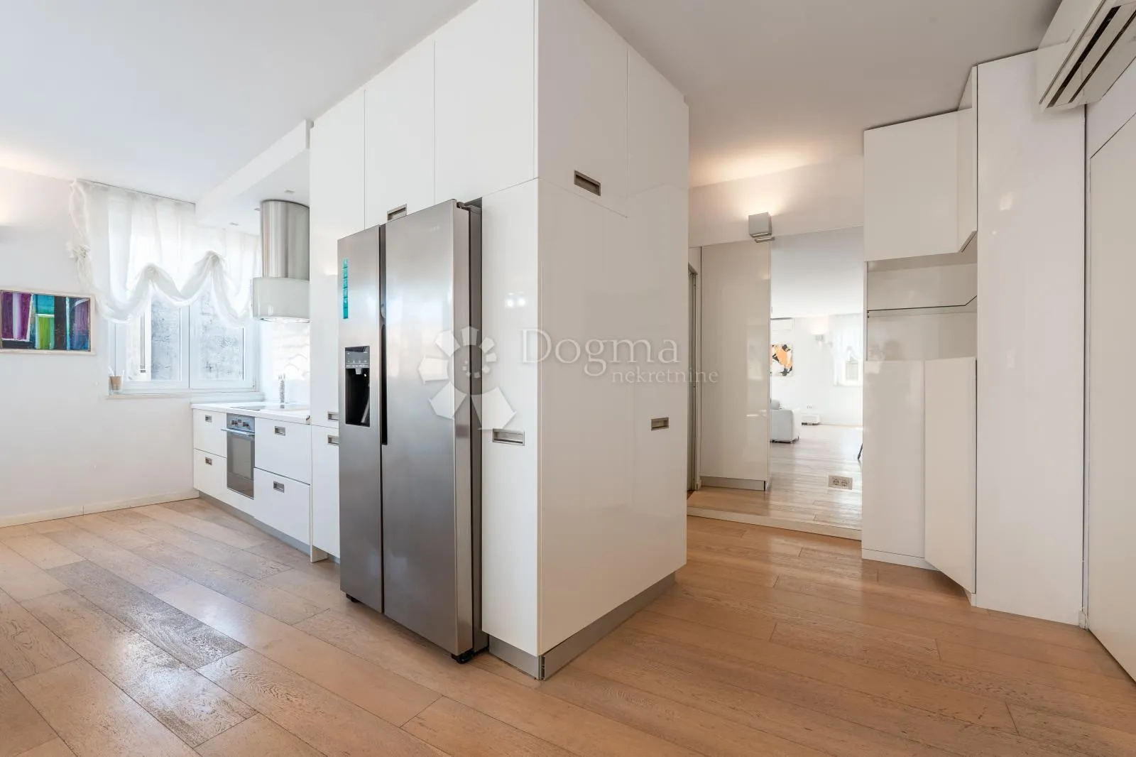 drugi nemaju !! mi imamo – stan 153,90 m² s tersom 25 m², centar rijeke - slika 9