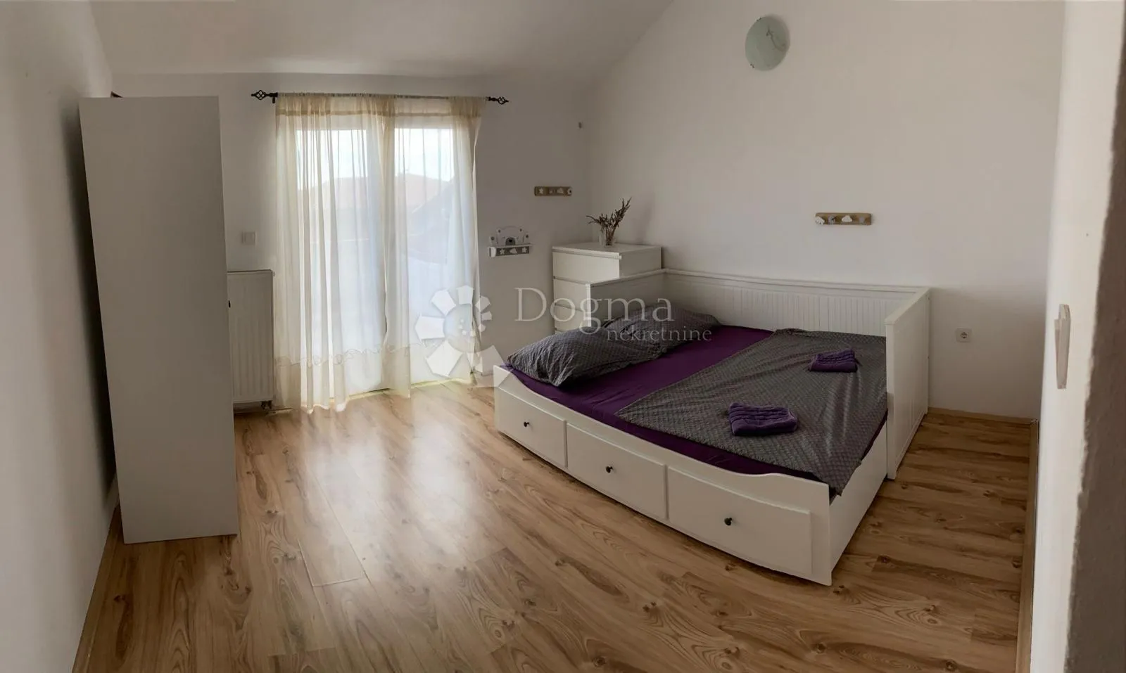 apartmanska kuća - slika 14