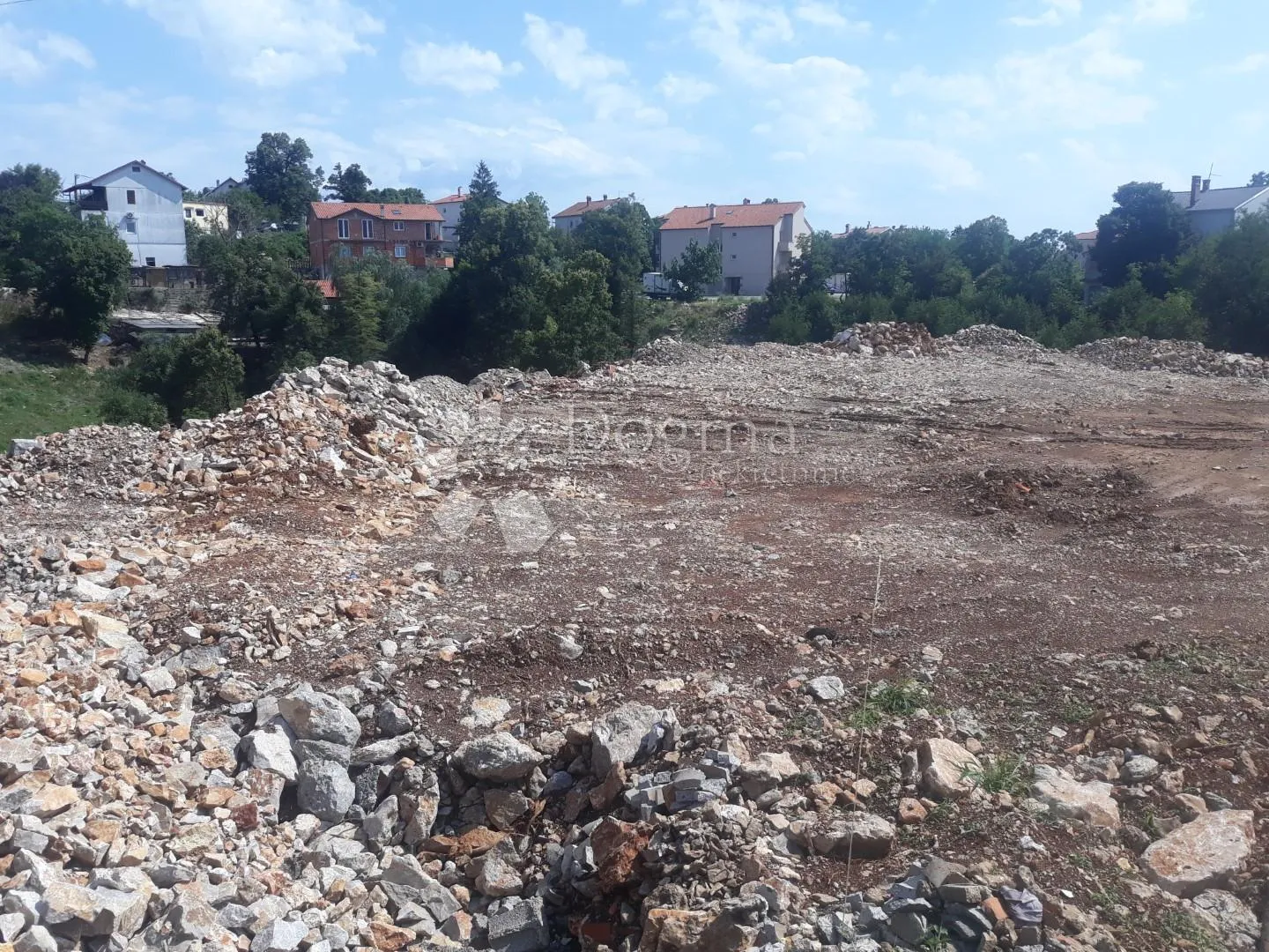 veliki teren stambeno poslovne namjene - slika 5