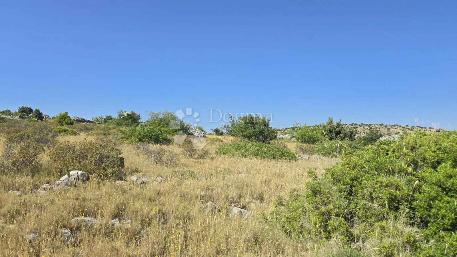 poljoprivredno zemljište s pogledom na more - slika 3