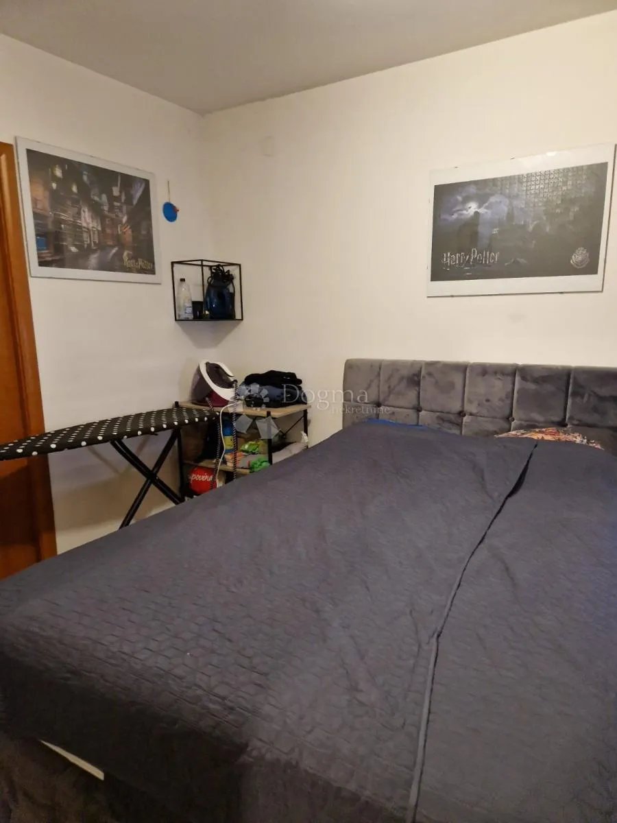 škurinje odličan dvoetažni stan 3s+db - slika 16