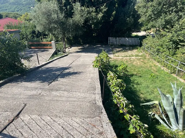bribir,kuća u centru - slika 18