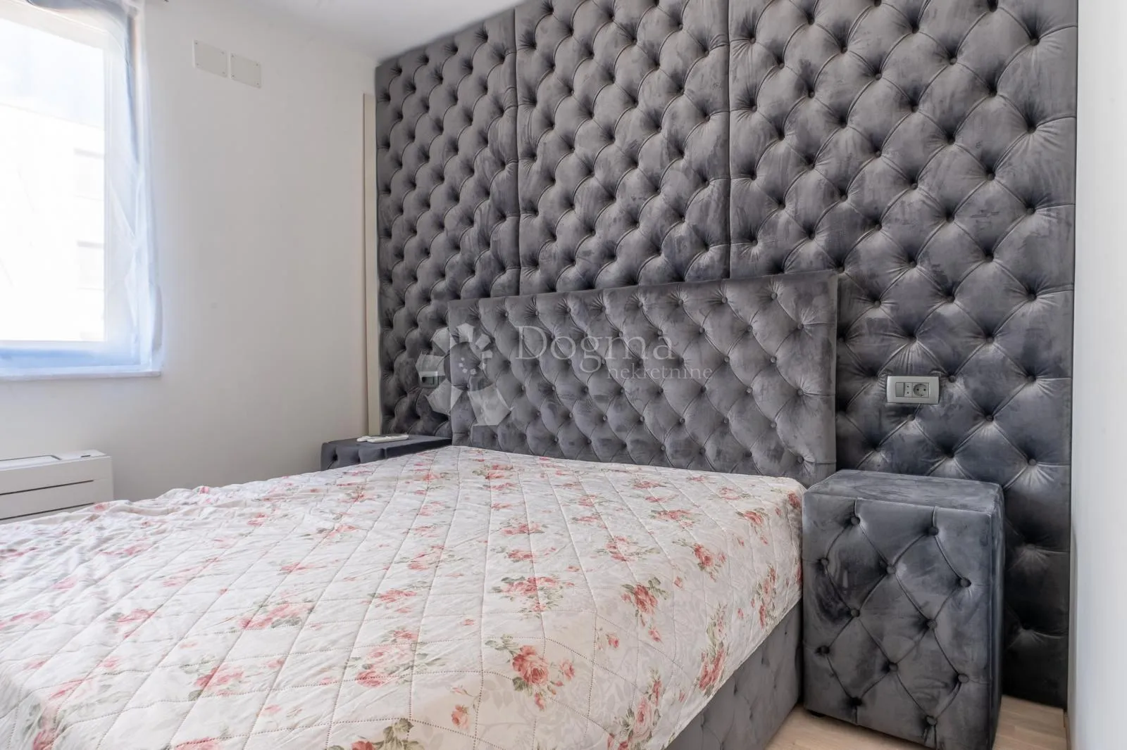 luksuzna etaža urbane vile srdoči - slika 18