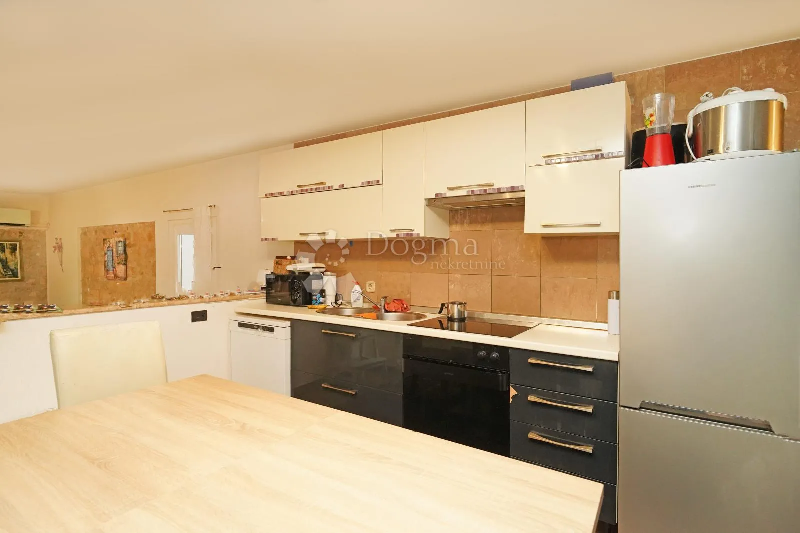 stan centar poreč 120 m² - slika 3