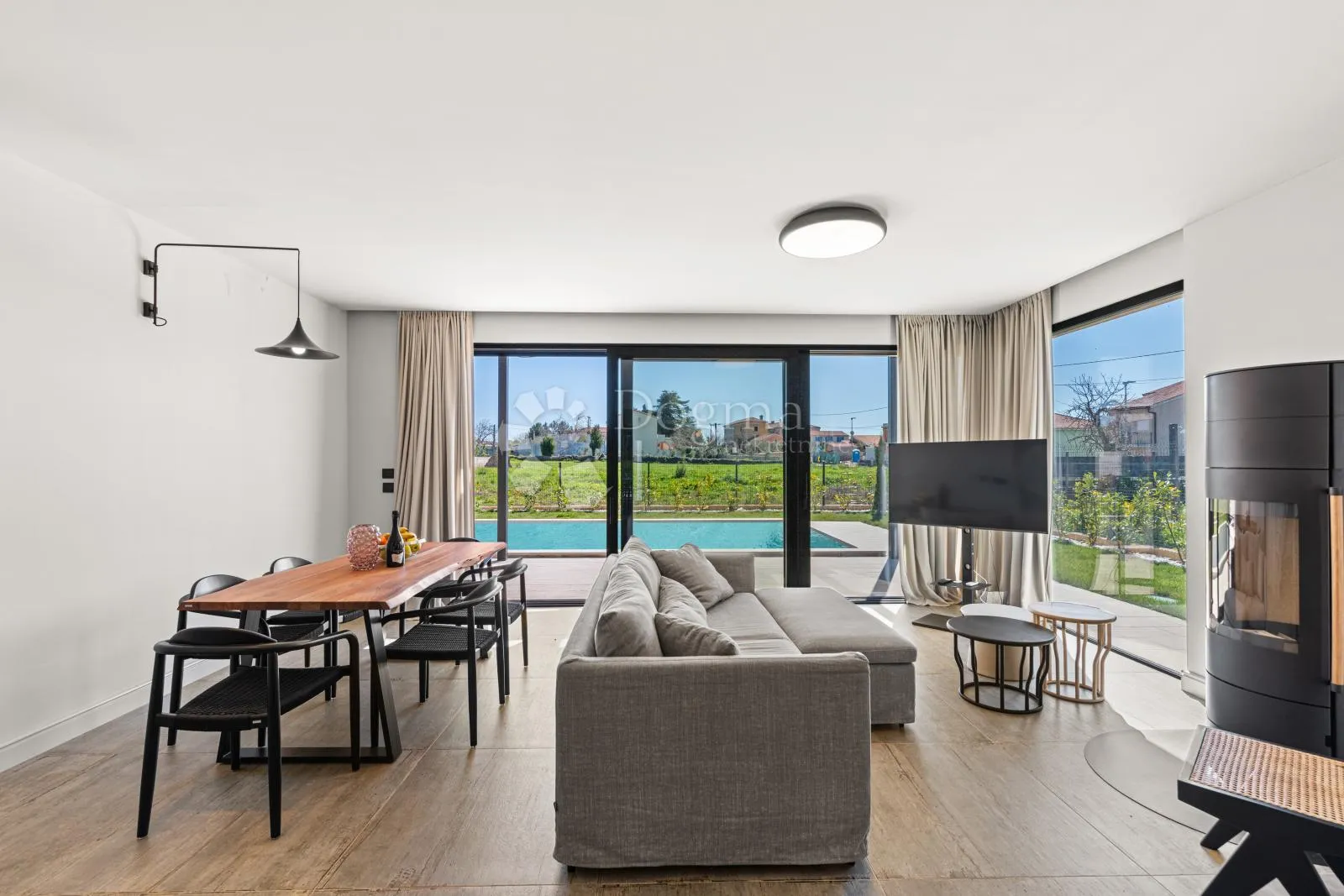 arhitektonska vila u krnici – luksuz, privatnost i mediteranska elegancija (2,5 km od mora) - slika 5
