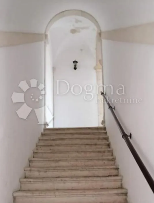 stan u dioklecijanovoj palači - slika 2