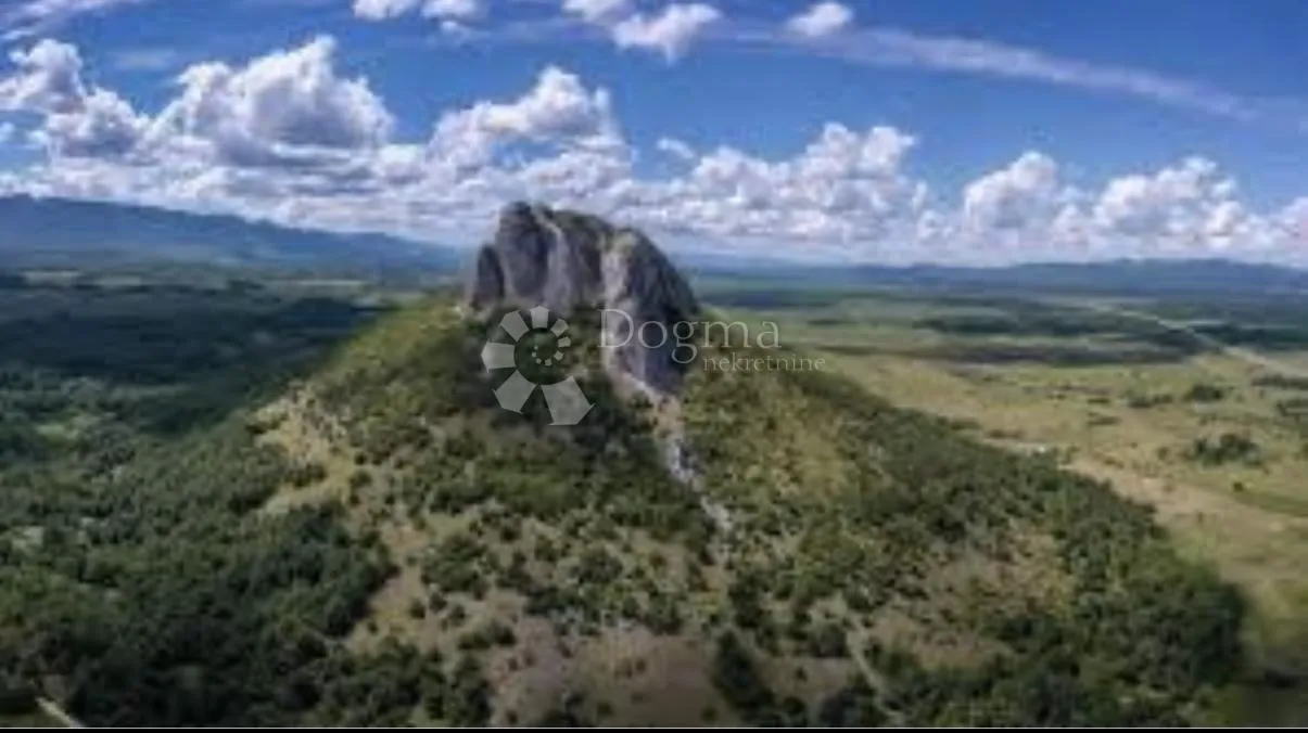 117000m2 građ - poljo zemljišze u cjelini zir pogled velebit - slika 2