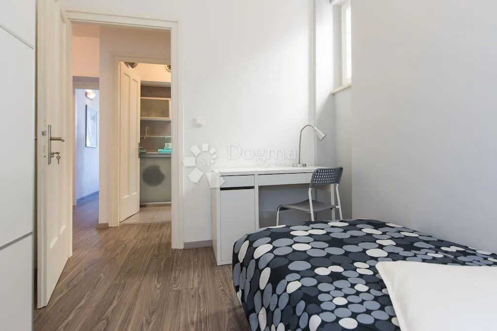 rijeka, pećine najam - slika 10