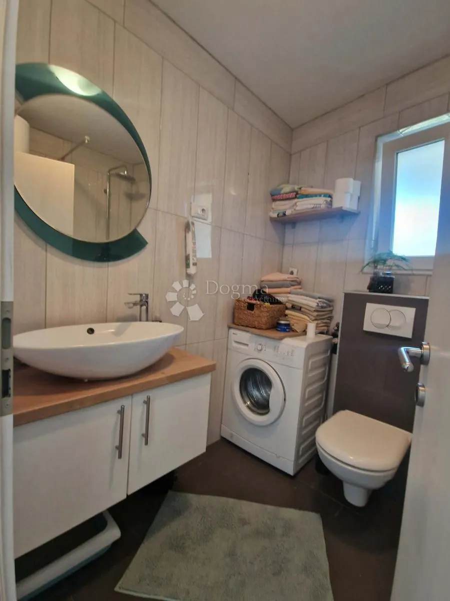 diklo - apartman 50 m2 u blizini mora - slika 24