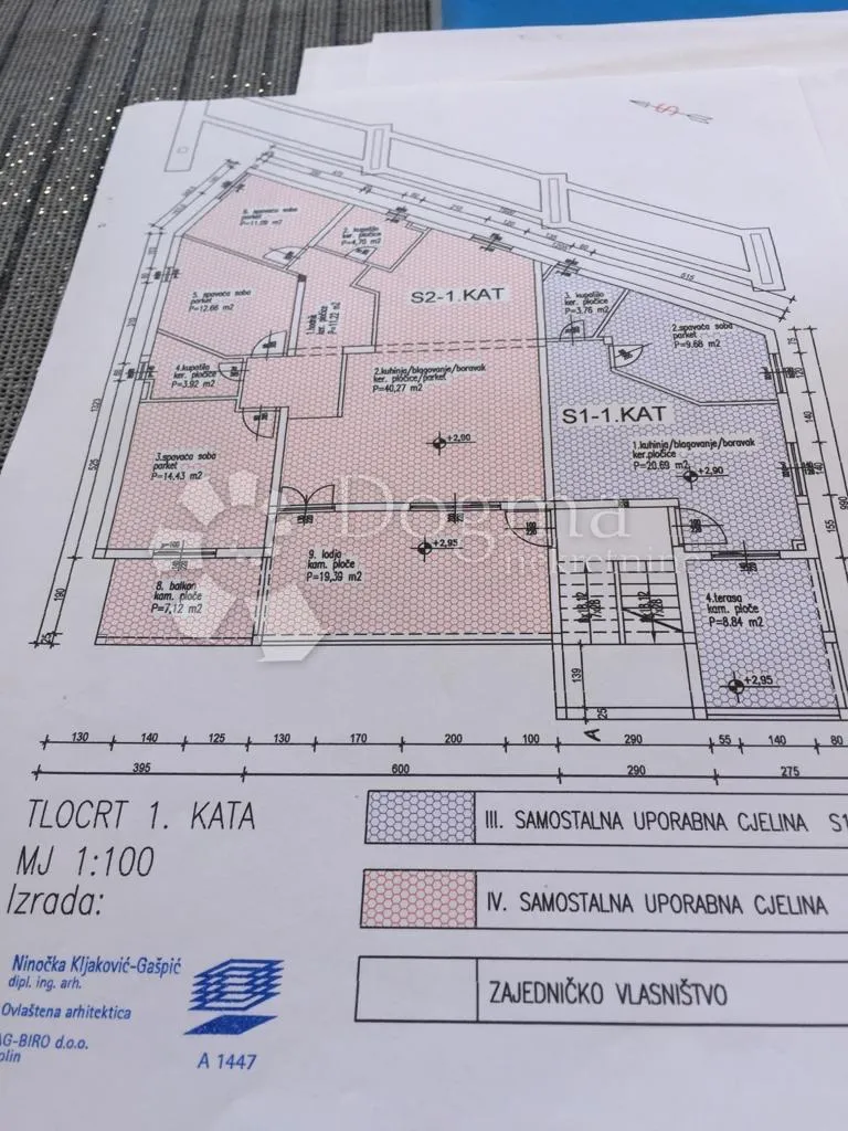 komforan stan mimice 100m2 (parking,bazen) - slika 19