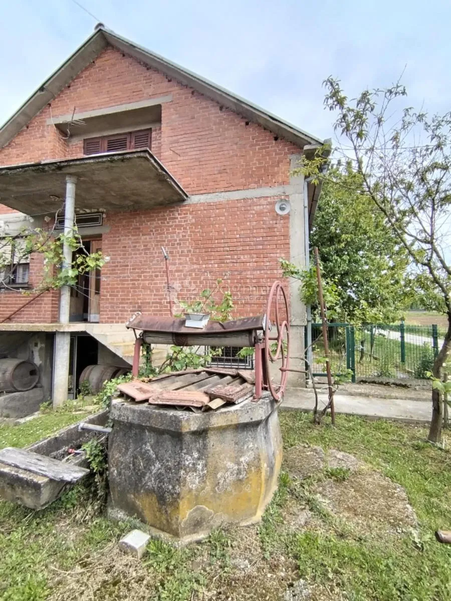 visoka prizemnica s okućnicom 1.300 m² – haganj - slika 3