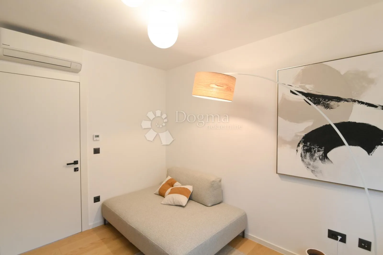 ekskluzivan penthouse za najam u opatiji - slika 25