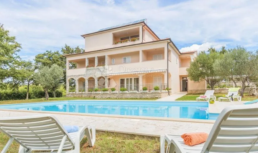 hotel, 17 soba, duga uvala - slika 1