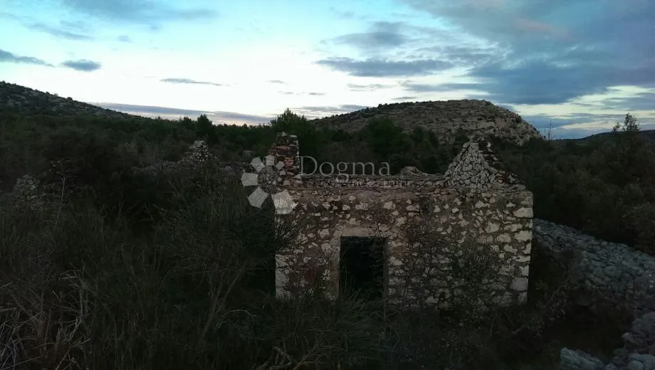 zemljište sa prekrasnim pogledom na more - slika 6