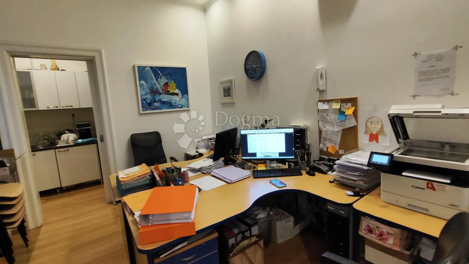 uredski prostor u centru rijeke - slika 7
