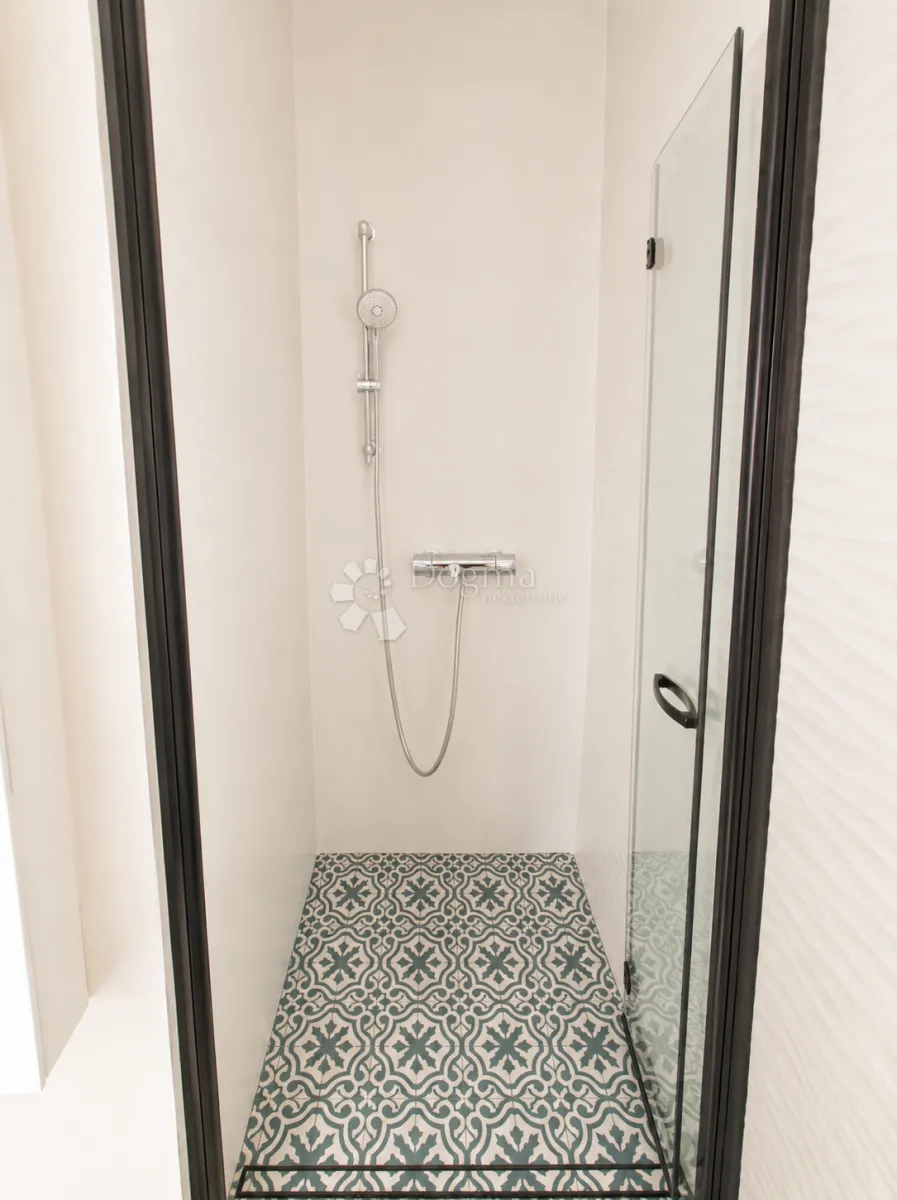 četverosoban stan palmotićeva 90m2 - slika 9