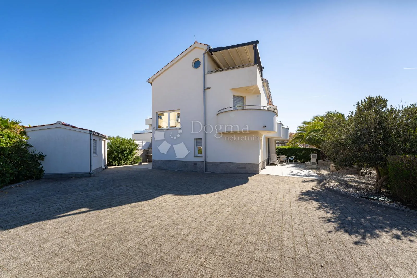 zaton-nin,luksuzna apartmanska kuća uz plažu,3 apartmana,pogled na more - slika 36