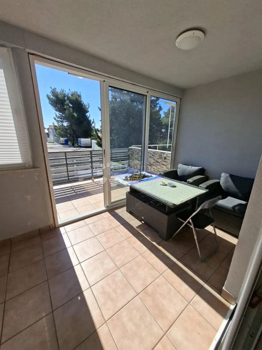 odličan apartman na otoku viru – svega 400 m od mora - slika 13