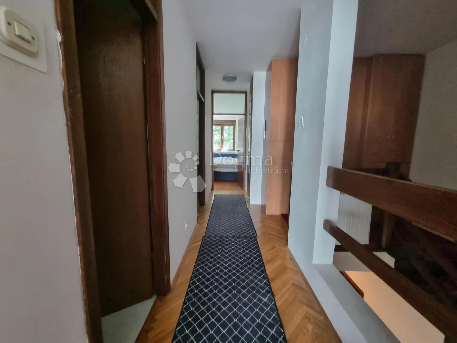 dvoetažni stan u srcu zagreba – medvedgradska ulica - slika 8