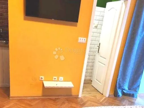 stana za najam 23m2-gornji grad !!! - slika 5